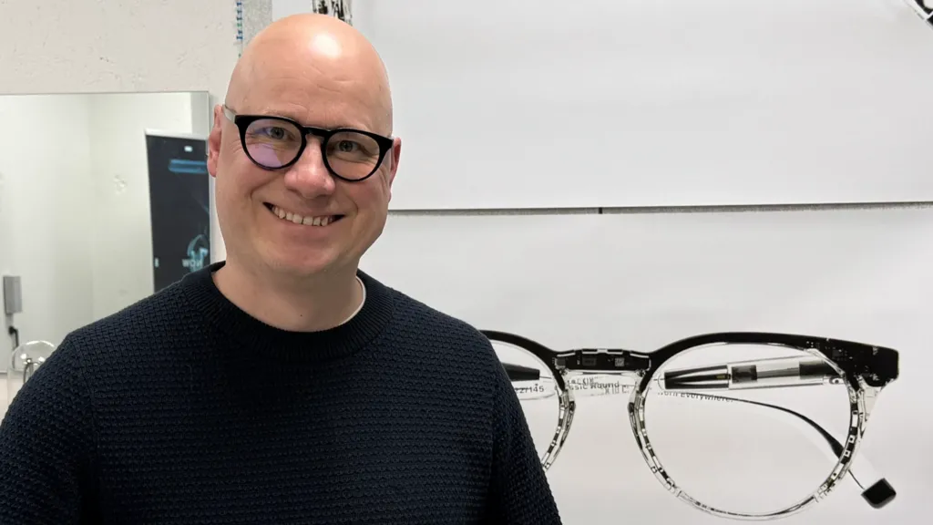 'Autofocus' specs promise sharp vision, near or far